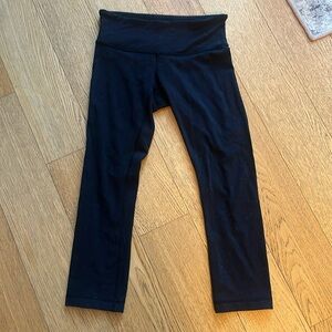 Black Lululemon leggings